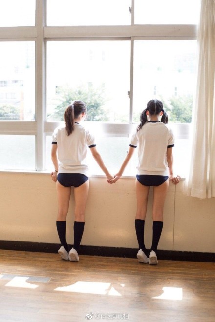 日本女生上体育课最爱穿的超短运动裤