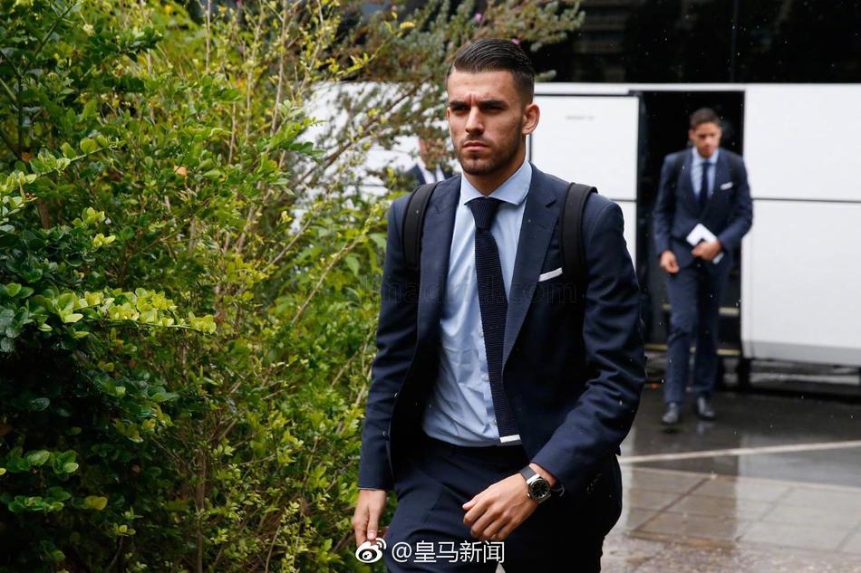 皇马球员欧冠帅气正装照