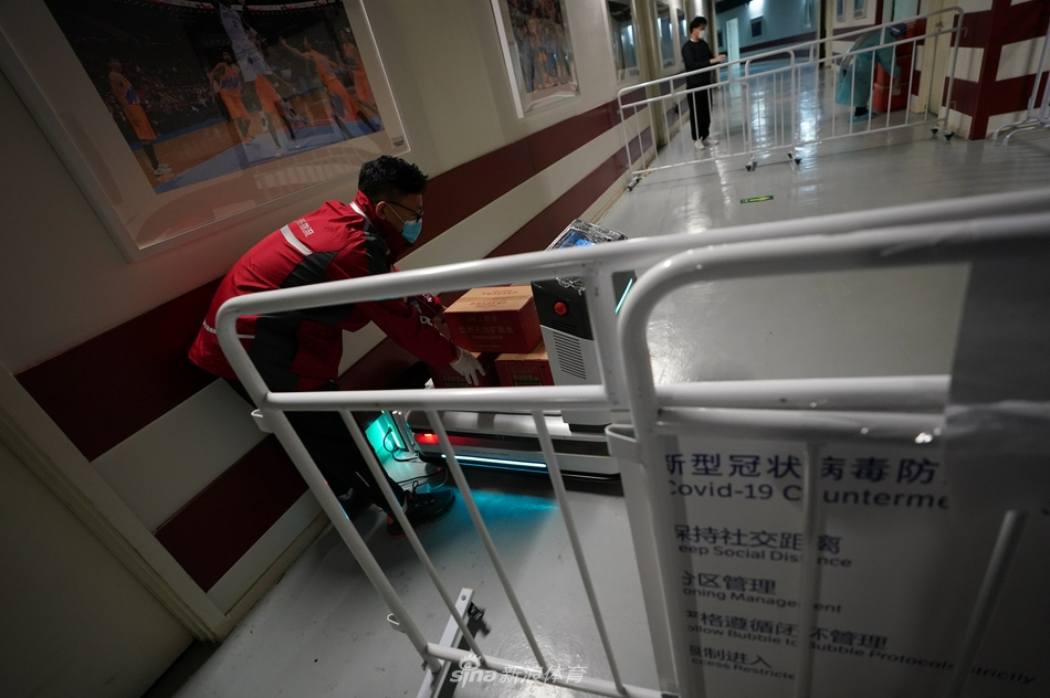 五棵松迎接“相约北京”冰球国内测试活动