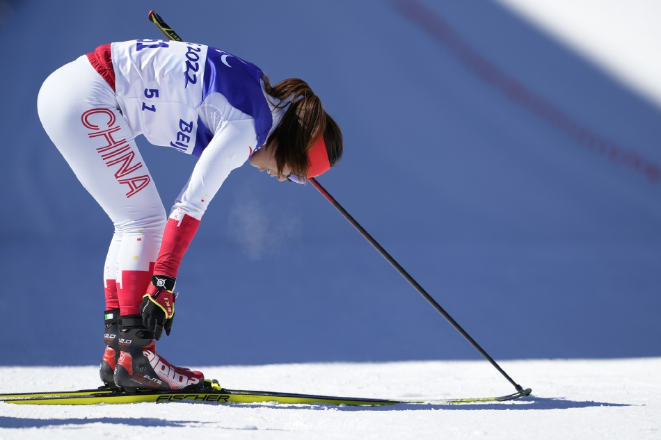 新浪直击冬残奥会冬季两项越野滑雪比赛