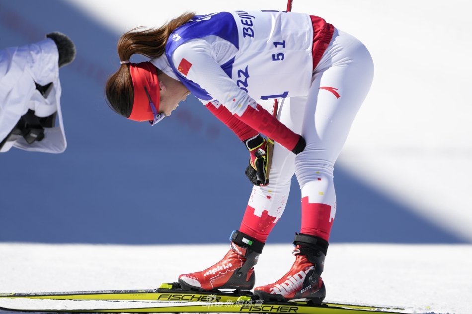 新浪直击冬残奥会冬季两项越野滑雪比赛