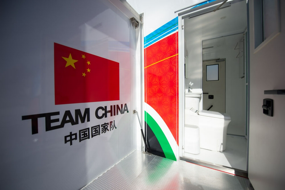 国产雪蜡车交付国家体育总局