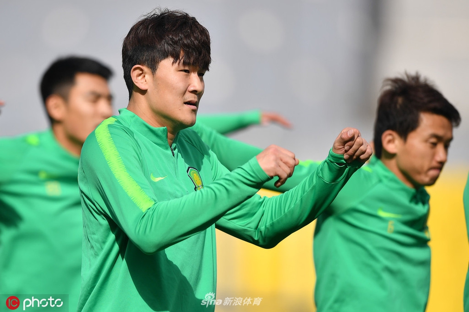 国安备战训练-金玟哉