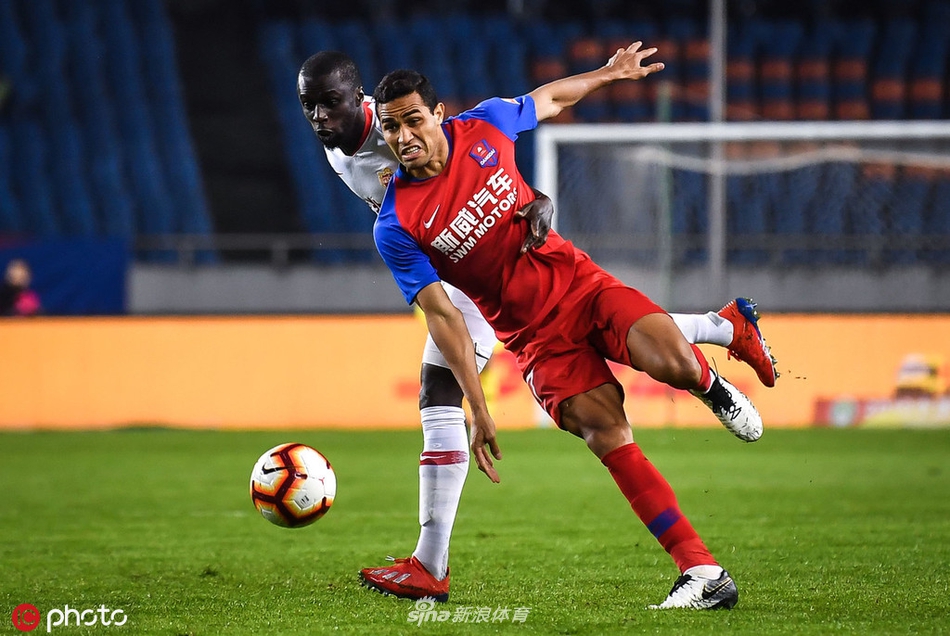 姆本格对位卡尔德克