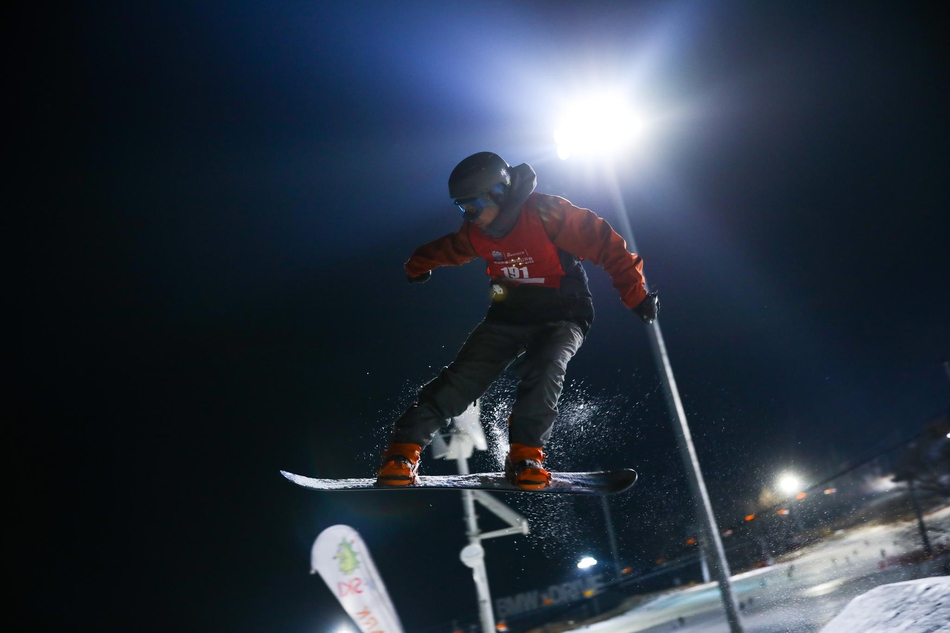 狂欢到底 新浪杯松花湖单板公园赛精华