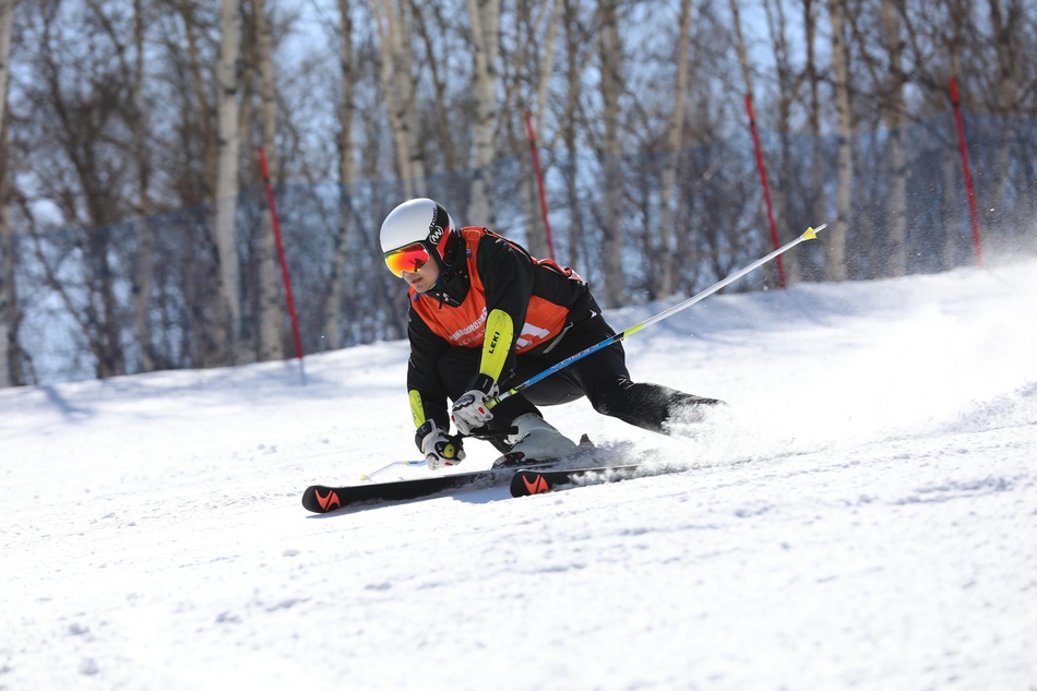 新浪杯高山滑雪公开赛太舞总决赛男子双板高光时刻