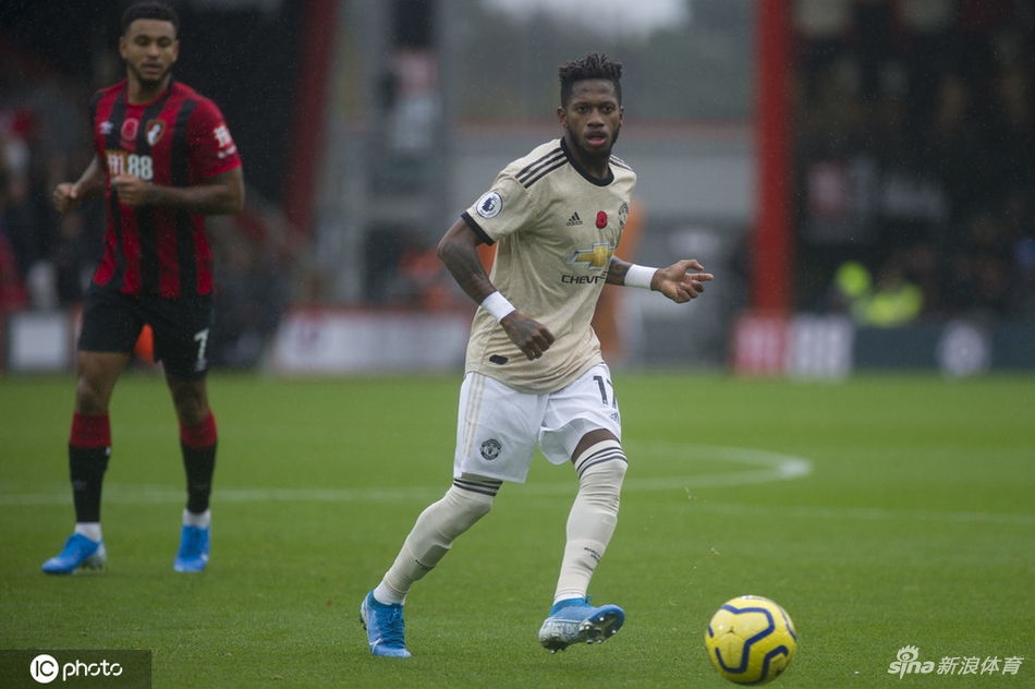 弗雷德中场指挥