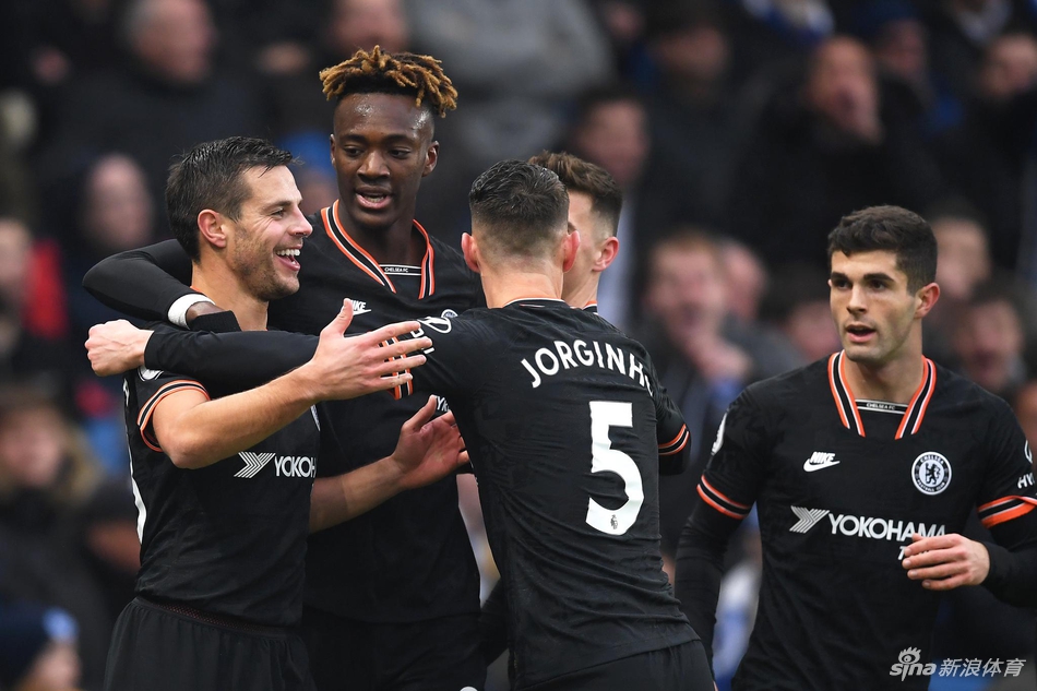 切尔西庆祝进球