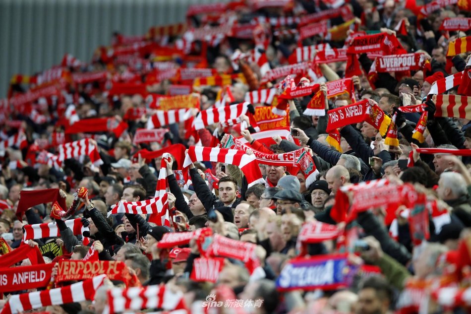 安菲尔德人山人海