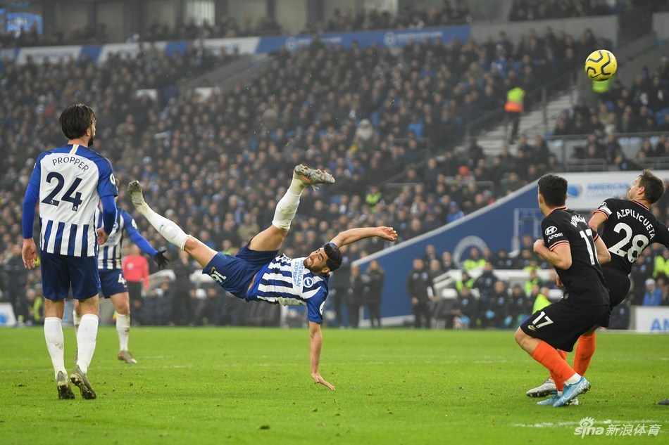 贾汉巴卡什倒钩破门