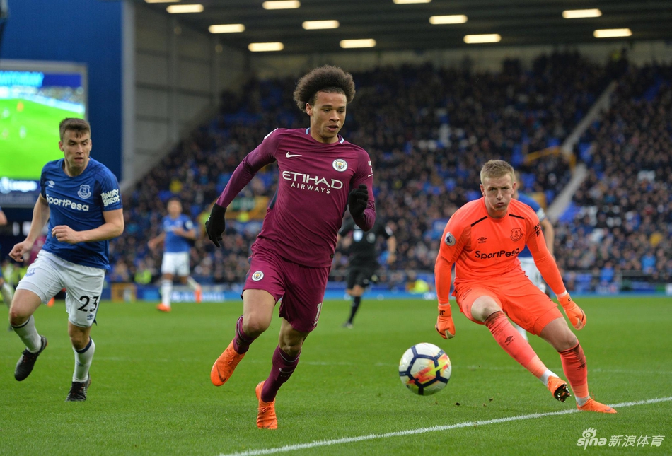 萨内把门将甩在身后