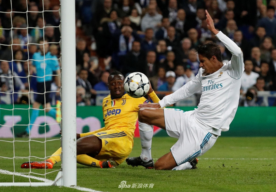 马图伊迪门前包抄