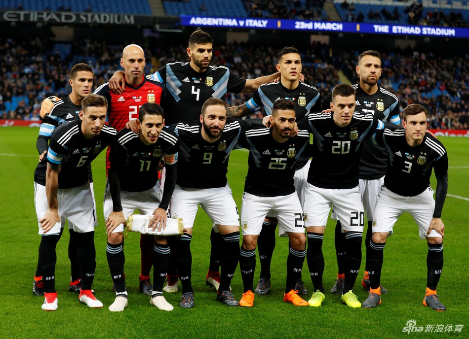 阿根廷赛前合影