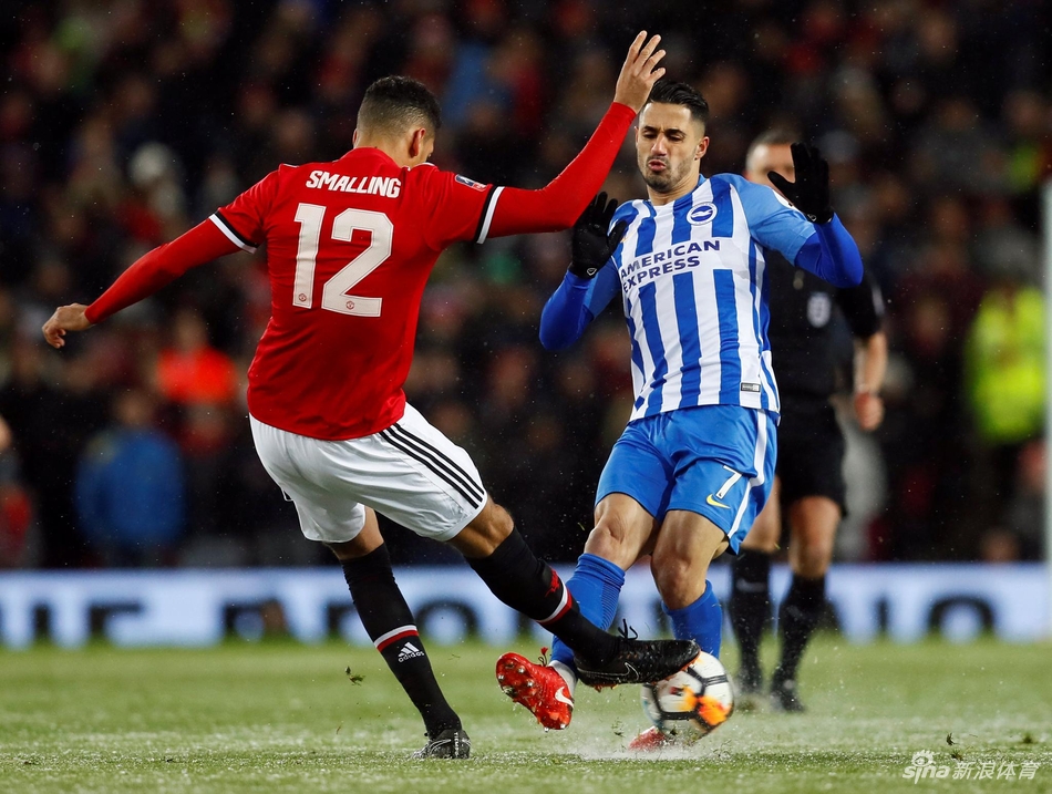 斯莫林传球受阻