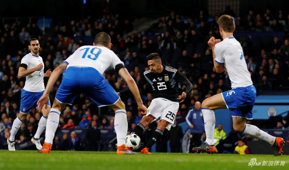 兰奇尼为阿根廷扩大比分