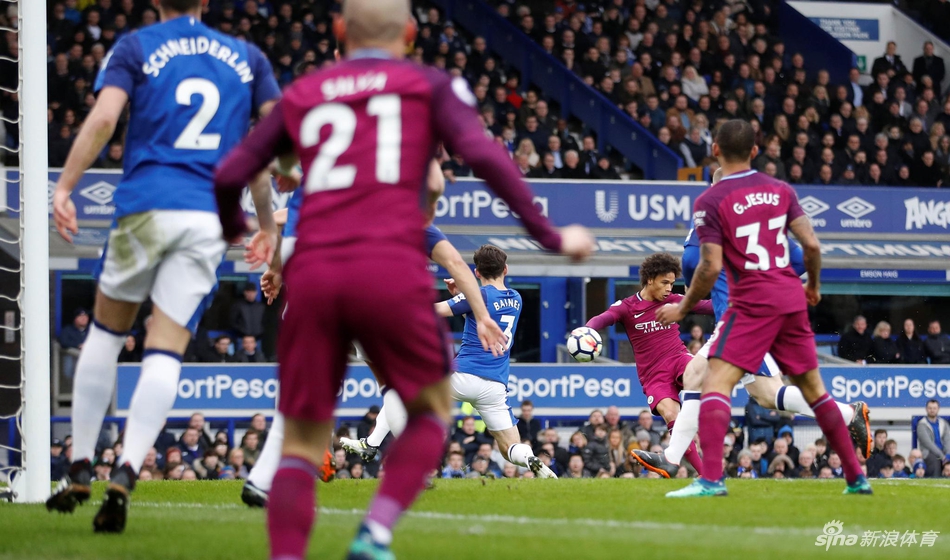 萨内凌空抽射为曼城首开记录