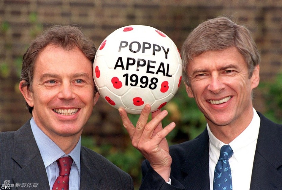 温格与时任首相布莱尔