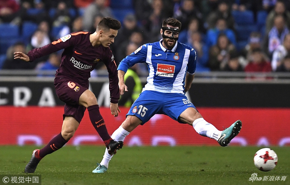 丹尼斯-苏亚雷斯外围远射