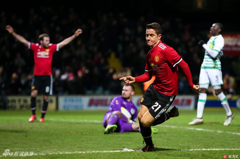 埃雷拉破门庆祝