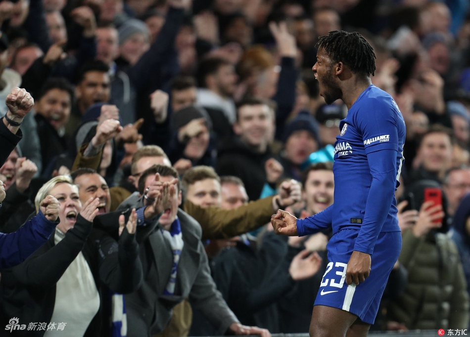 巴舒亚伊怒吼庆祝