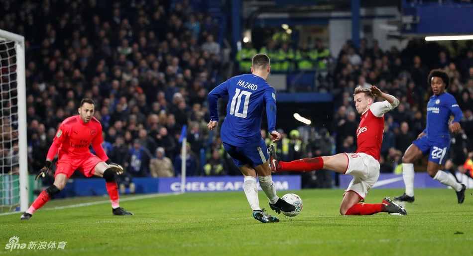 阿扎尔门前劲射