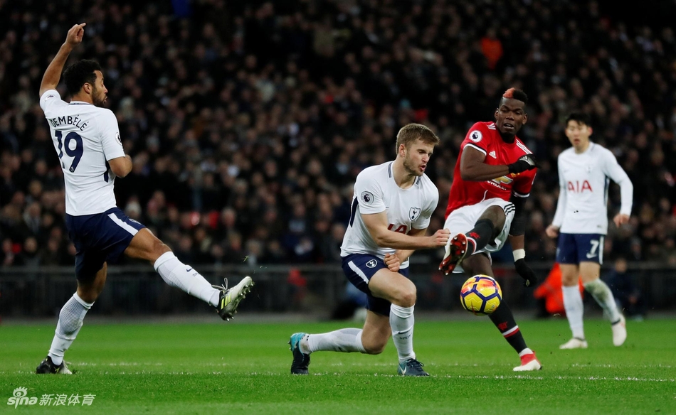 博格巴外围远射