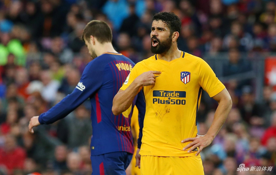 科斯塔不满判罚