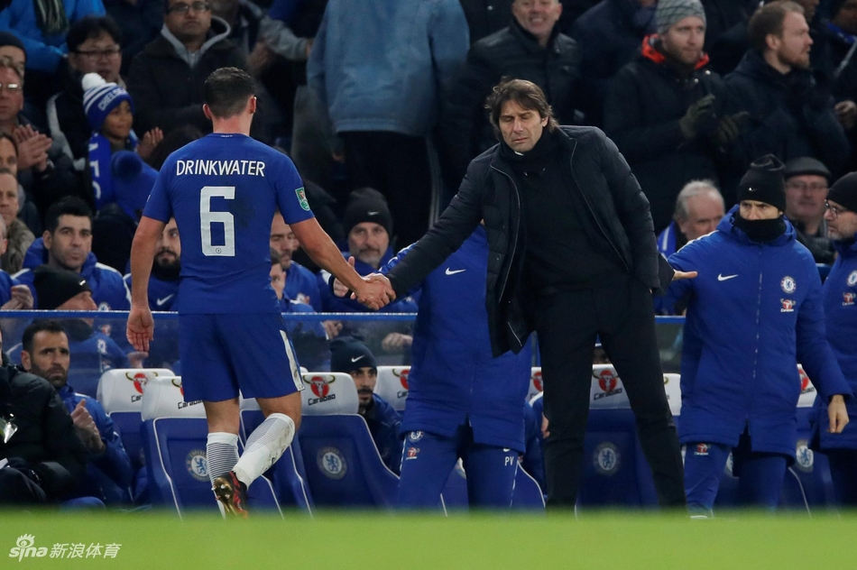 德林克沃特替补下场