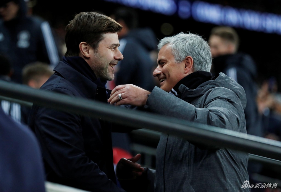 穆帅波切蒂诺赛前寒暄