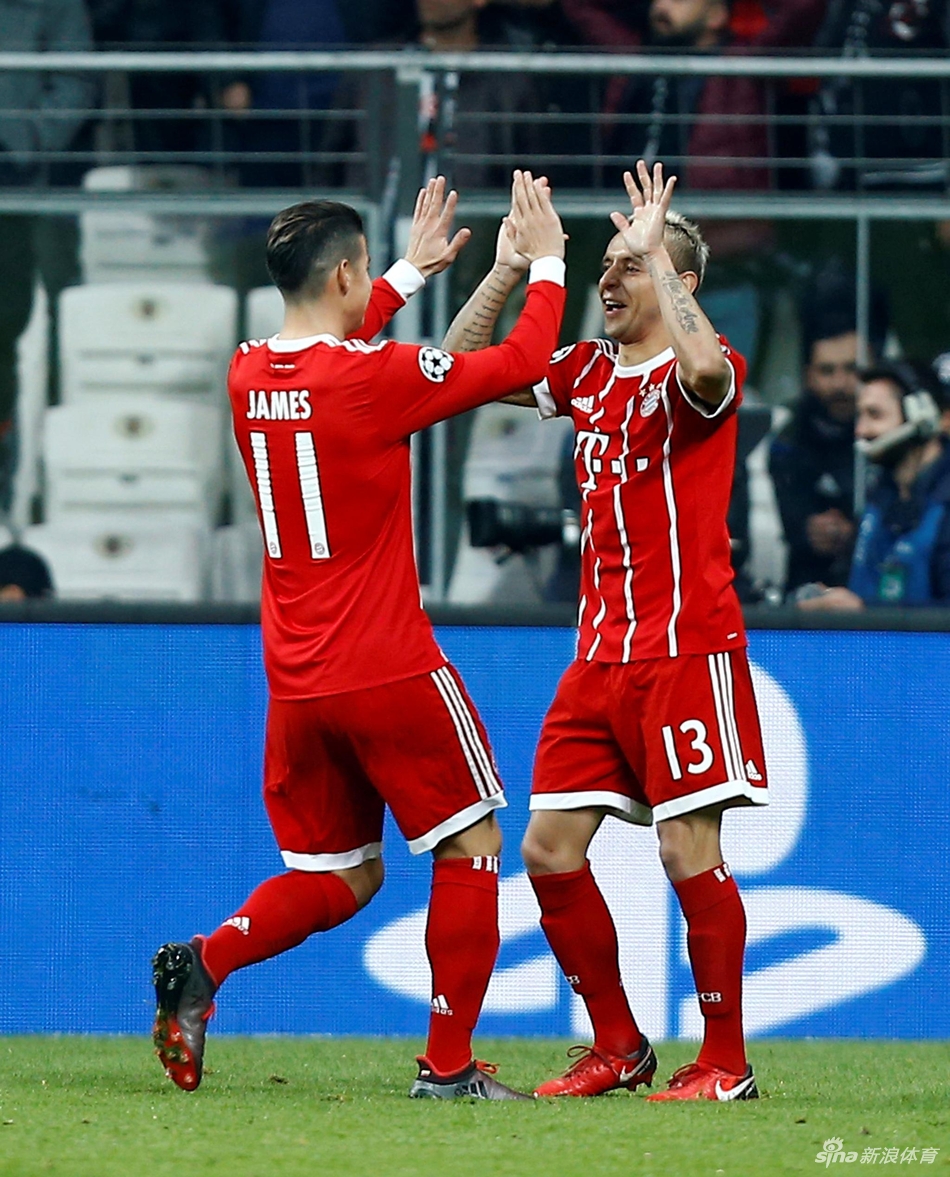 拉菲尼亚传中制造对方乌龙