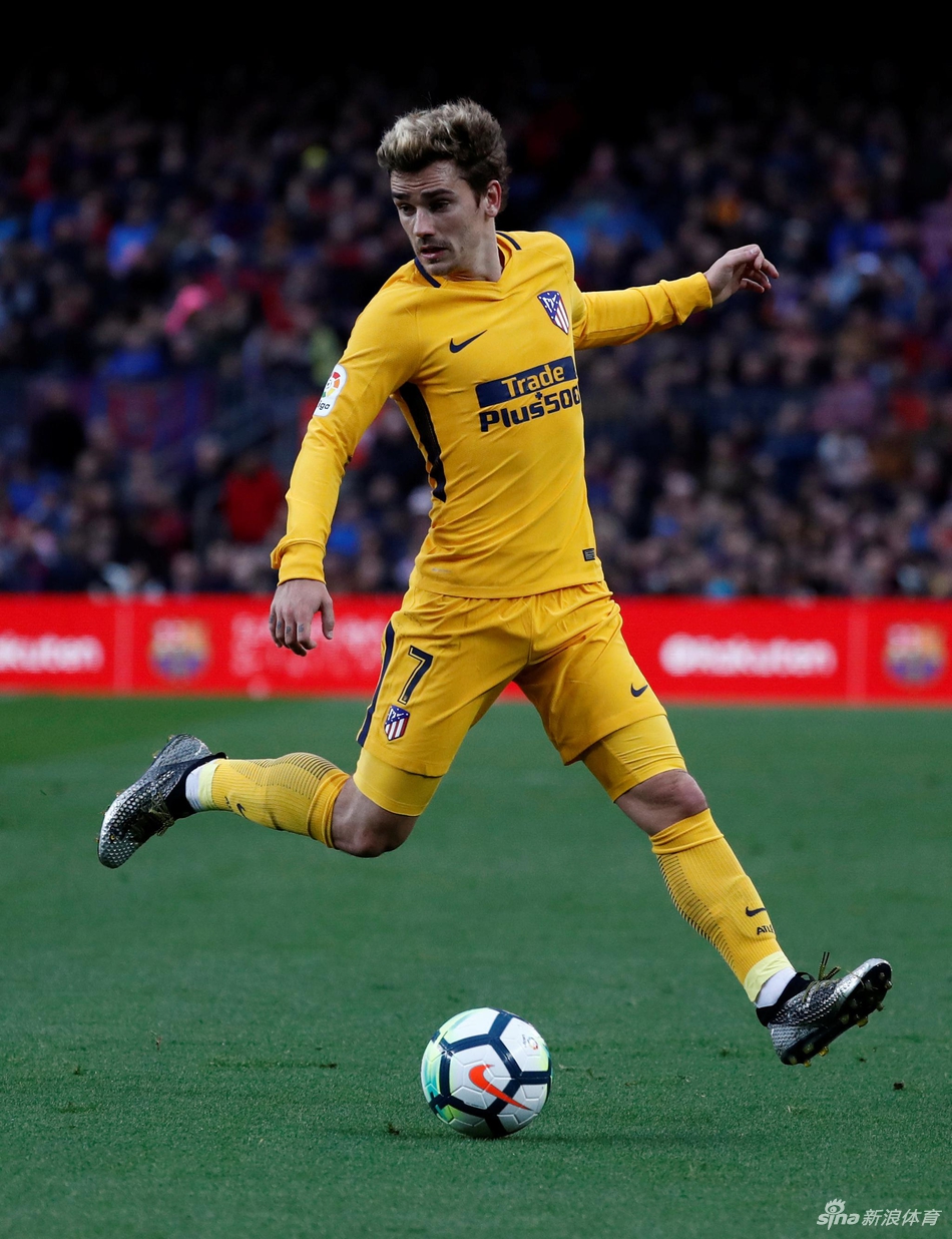 格列兹曼在找队友