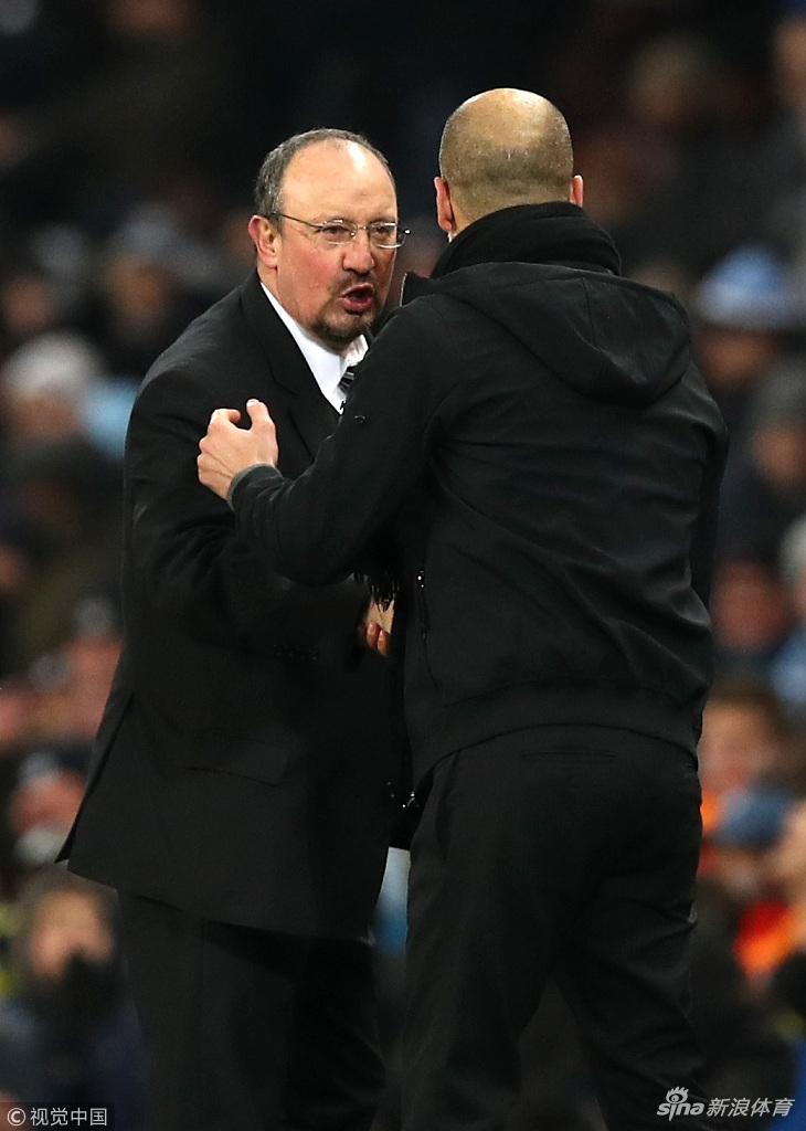 瓜迪奥拉贝尼特斯寒暄