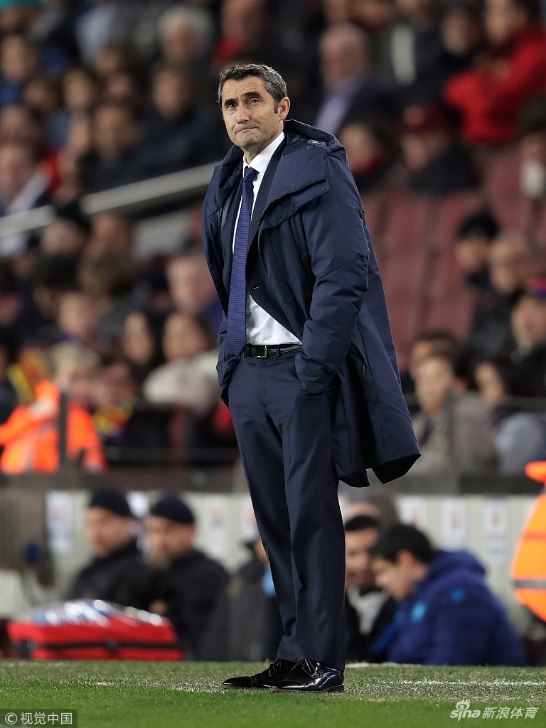 巴尔韦德场边指挥