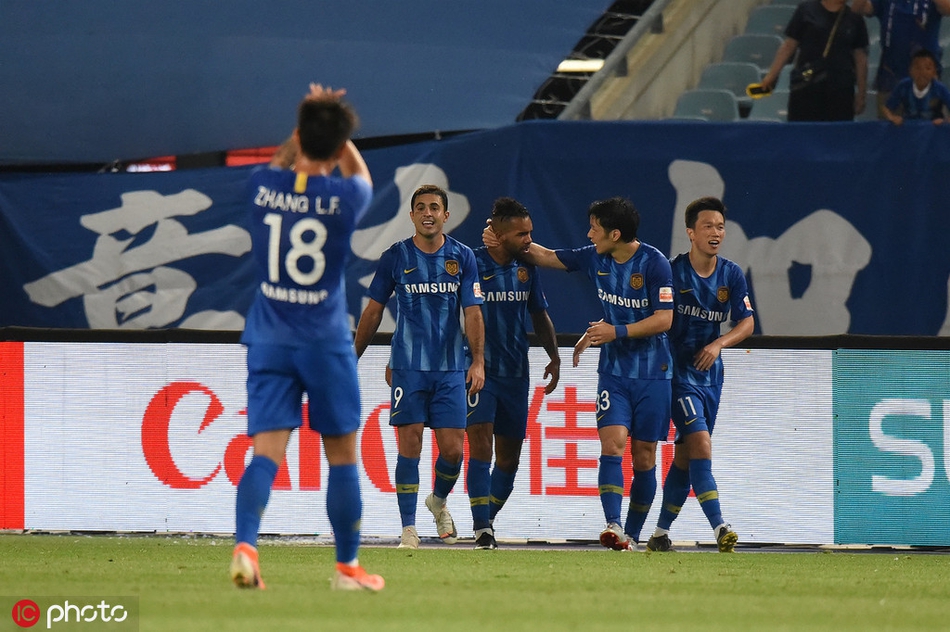 苏宁逆转战胜斯威