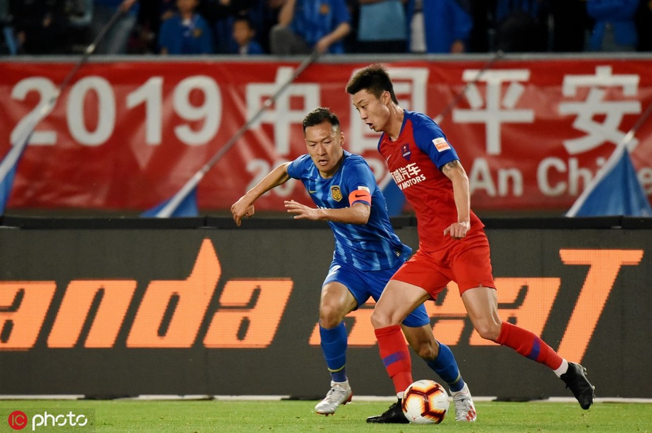 [中超]江苏苏宁3-1重庆斯威