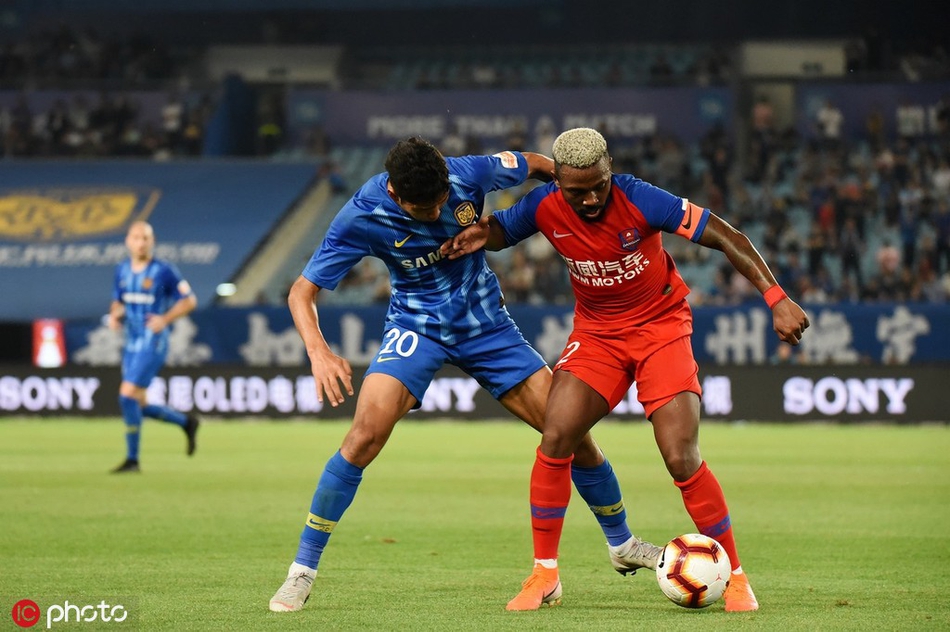 [中超]江苏苏宁3-1重庆斯威