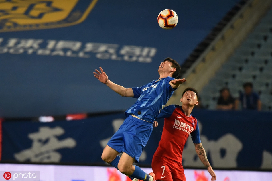 [中超]江苏苏宁3-1重庆斯威