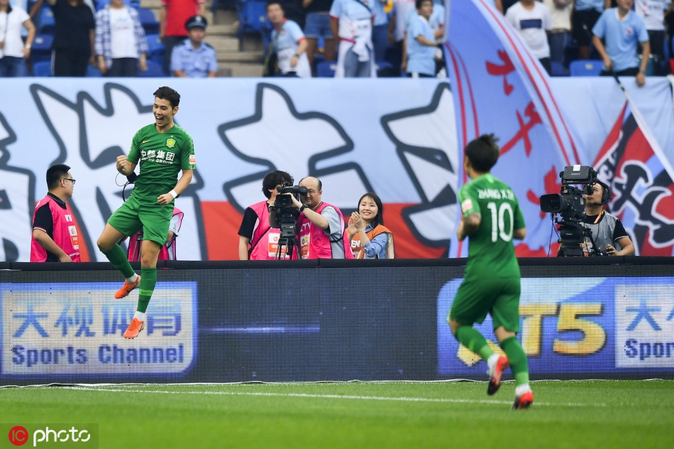 侯永永首开纪录