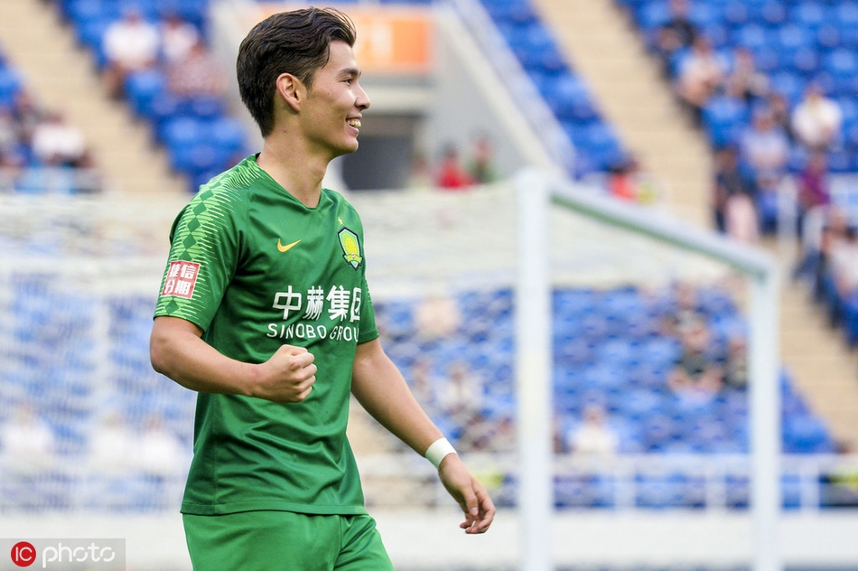 侯永永首开纪录