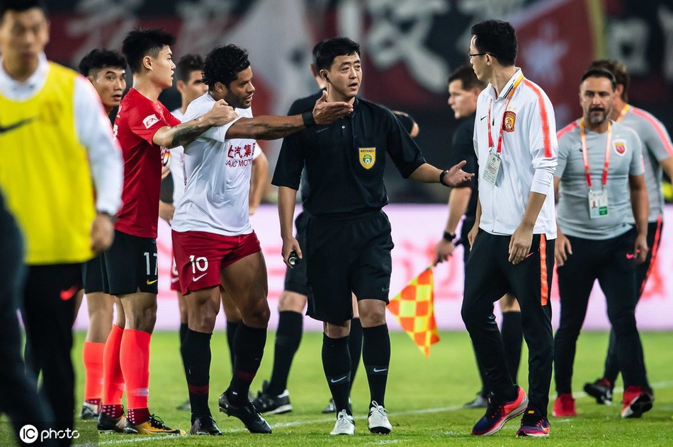 胡尔克张修维爆发小范围冲突