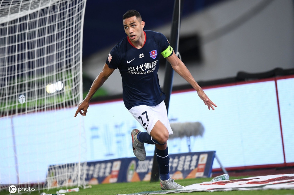 卡尔德克双响救主