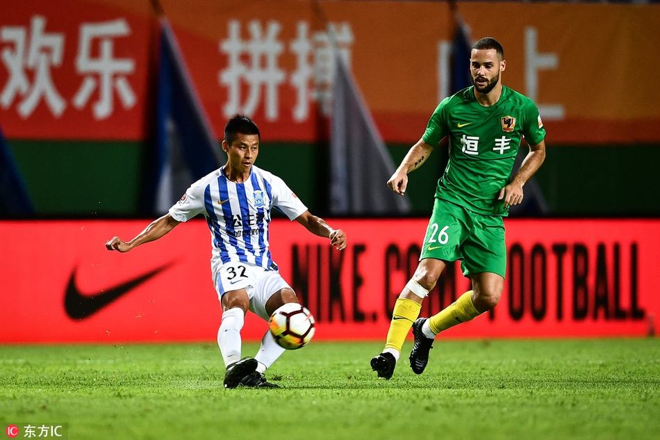 陈志钊起球瞬间