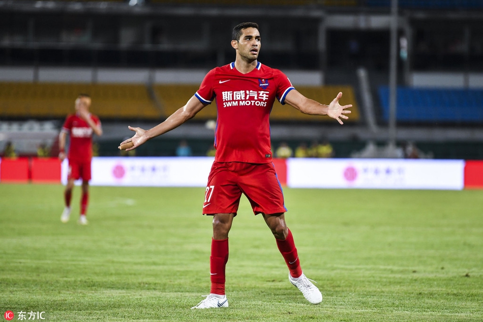 卡尔德克进球无效