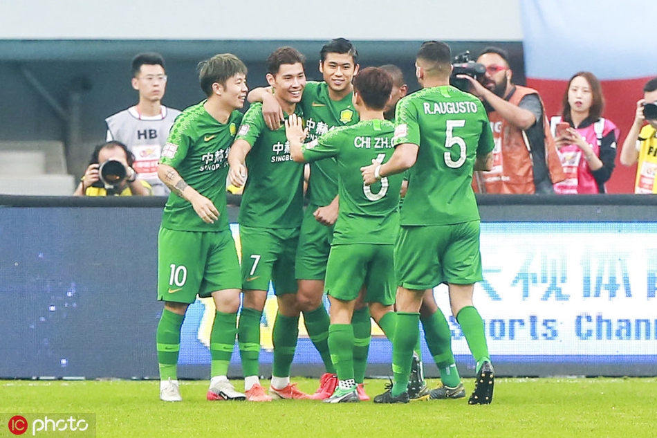 张玉宁扩大领先优势