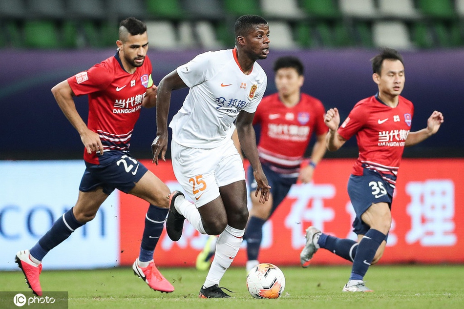 [中超]重庆当代1-0武汉卓尔