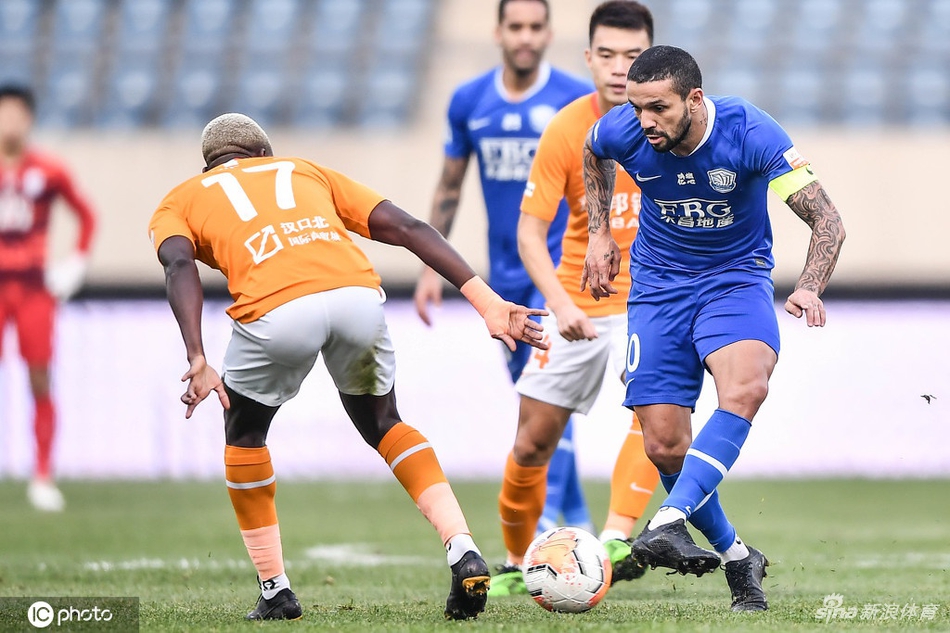 马修斯对阵埃弗拉