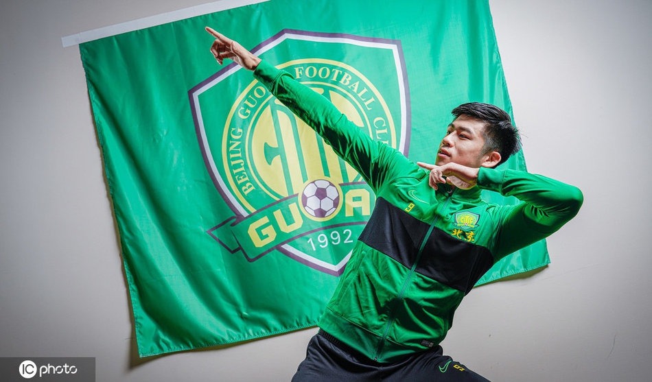 张玉宁致敬博尔特