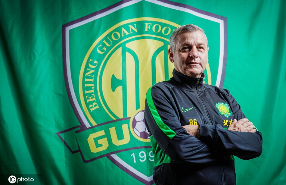 主教练布鲁诺・热内西奥