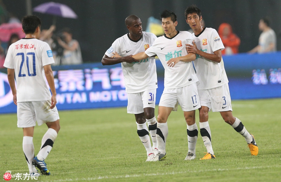 2013年中超第17轮 国安3-1卓尔