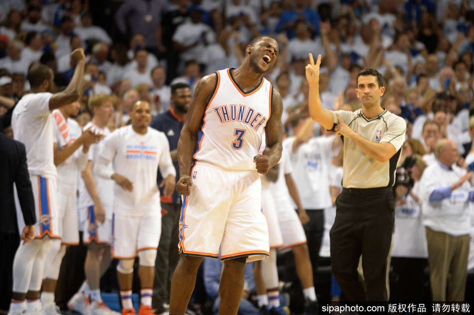 浪子回头or坑苦湖人？维特斯在开启新篇章 霍华德是他榜样